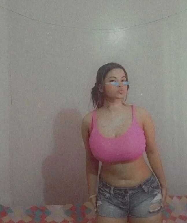 Simran – Call Girl in Ajmer, Age 22