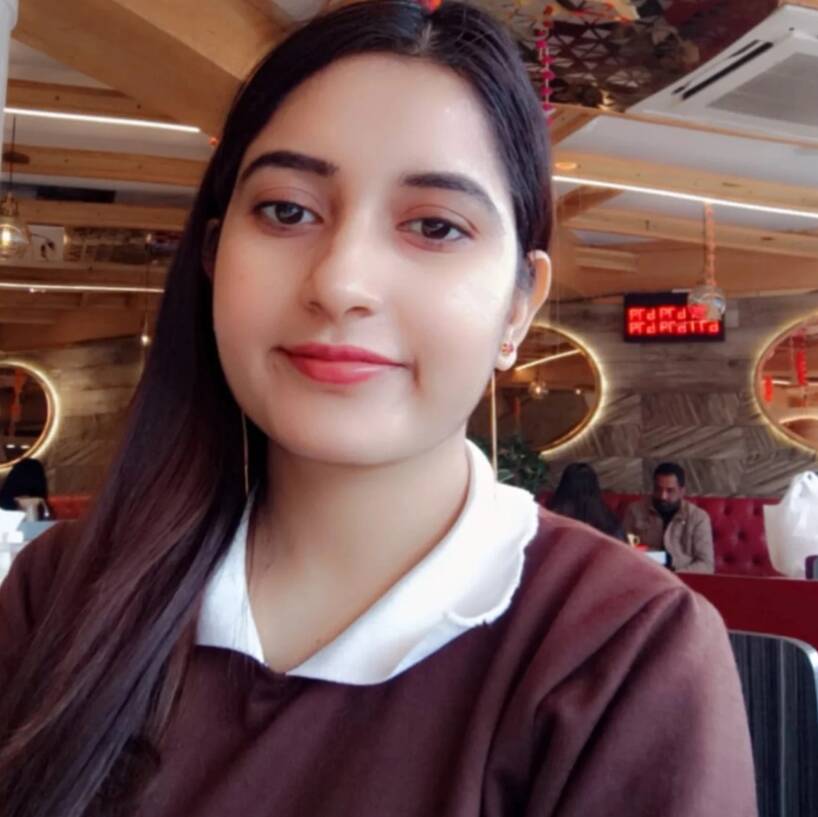 Riya – Call Girl in Ajmer, Age 24